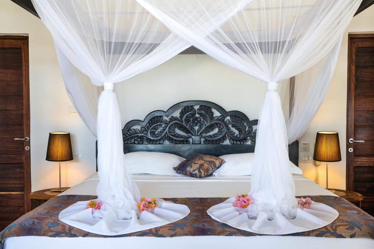 Next Paradise Boutique 4*